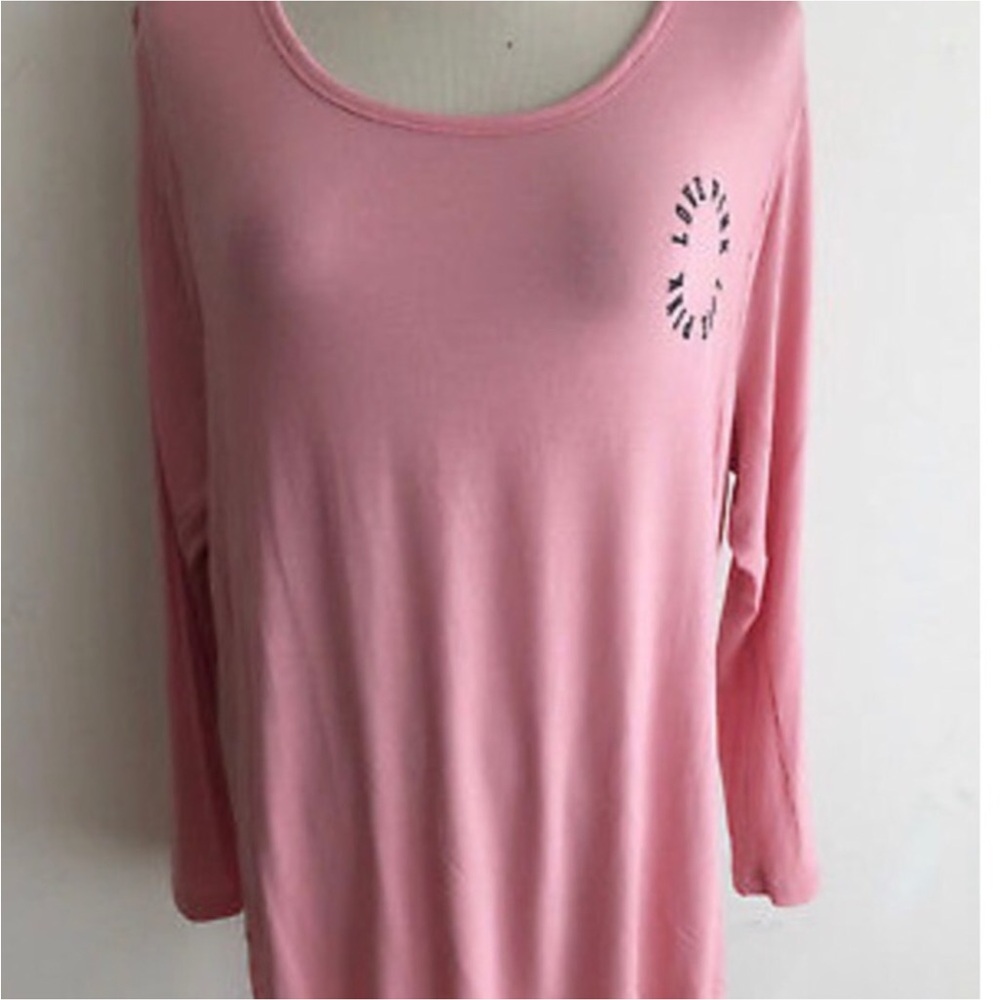Victoria secret pink long sleeve open back w logo shirt .